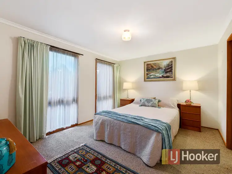 Sixth view of Homely house listing, 6 Avenel Place, Endeavour Hills VIC 3802