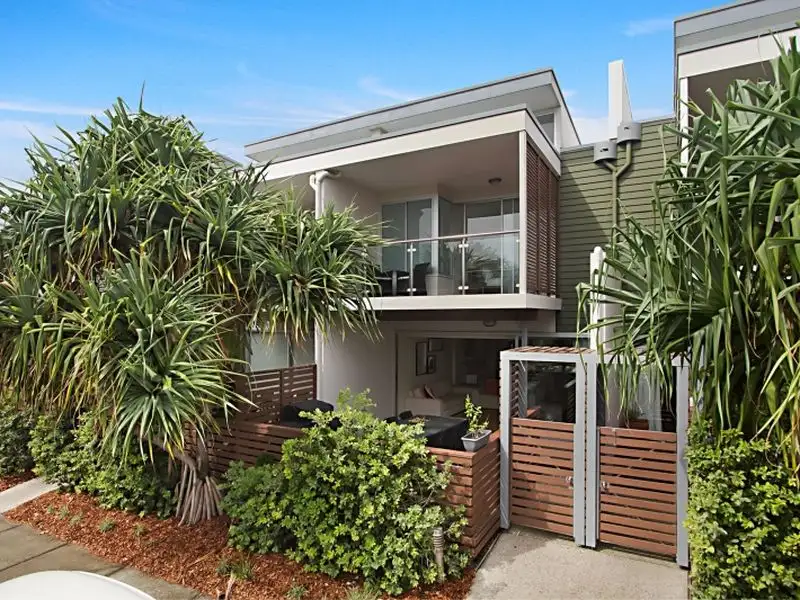 Main view of Homely townhouse listing, 16/2-8 Canthium Way, Casuarina NSW 2487