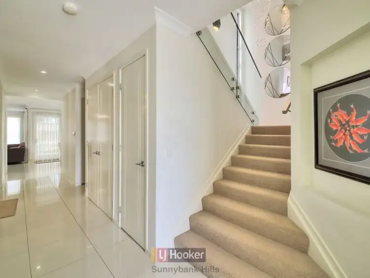 Second view of Homely house listing, 10 Golden Place, Robertson QLD 4109