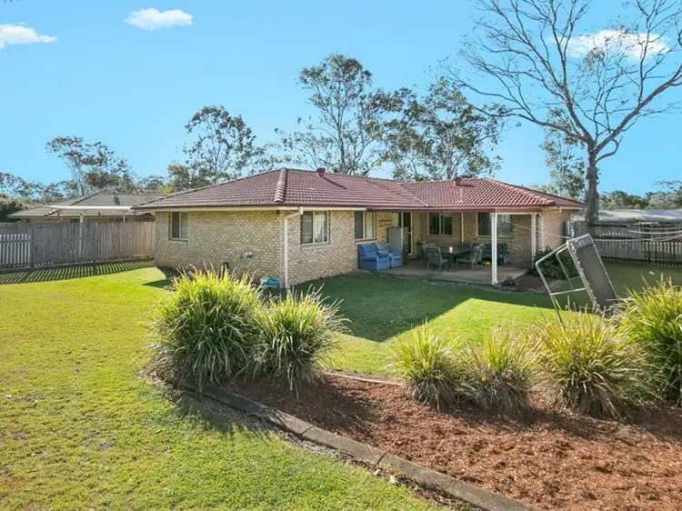 32 Byng Rd, Birkdale QLD 4159