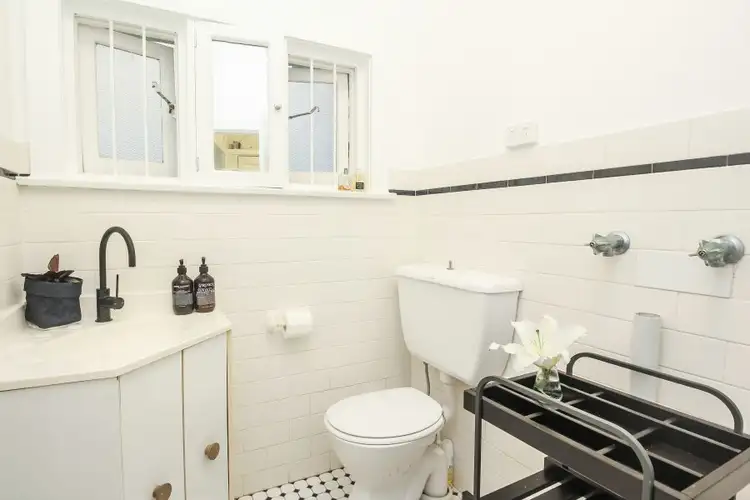 Fifth view of Homely apartment listing, 5/85 Curlewis Street, Bondi Beach NSW 2026