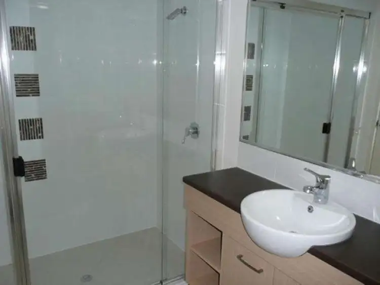 Fifth view of Homely unit listing, 18/10 Grand Parade, Kawana Island QLD 4575