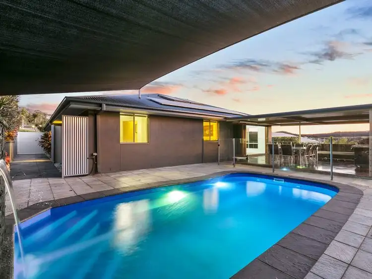 26 Taske Rise, Pacific Pines QLD 4211