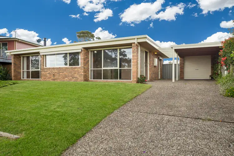 6 Merriwee Avenue, Malua Bay NSW 2536
