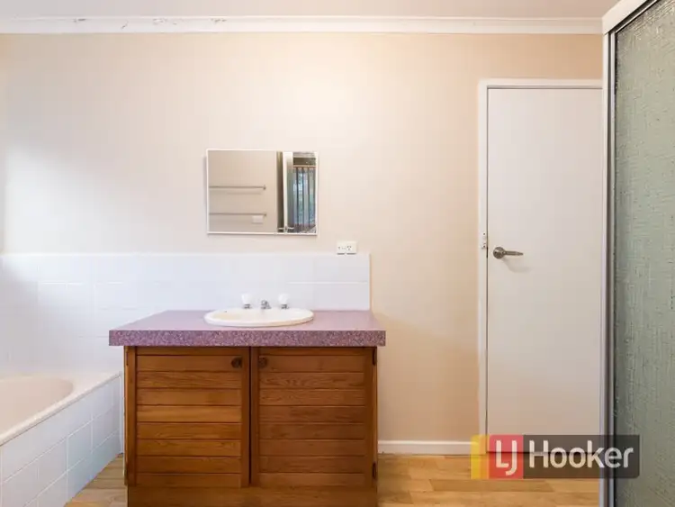 Fifth view of Homely house listing, 11 Thwaites Road, Pakenham VIC 3810