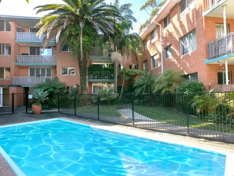 Third view of Homely unit listing, 2/4 Greenwood Place, Freshwater NSW 2096