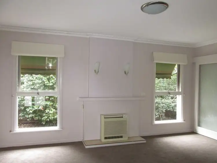 Fourth view of Homely unit listing, 4/376 Main Street, Bairnsdale VIC 3875