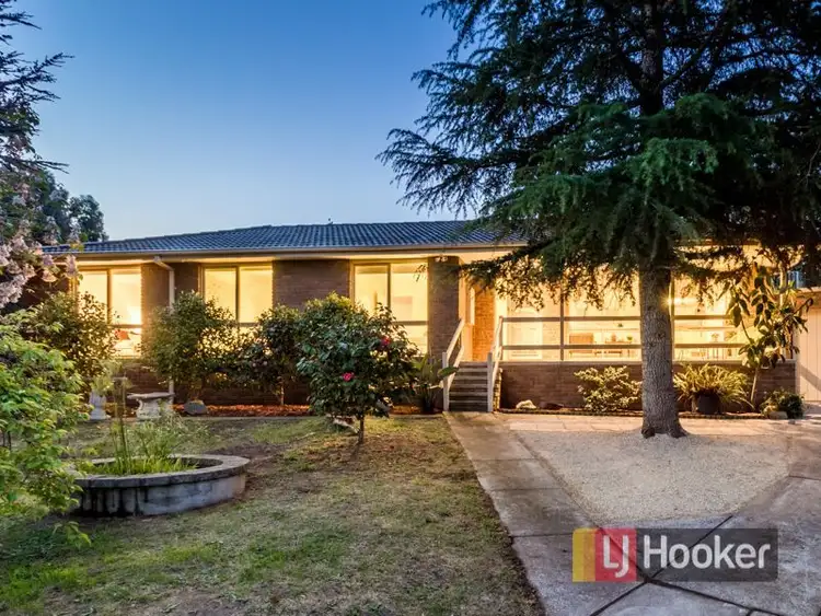 Main view of Homely house listing, 6 Hobbs Court, Endeavour Hills VIC 3802