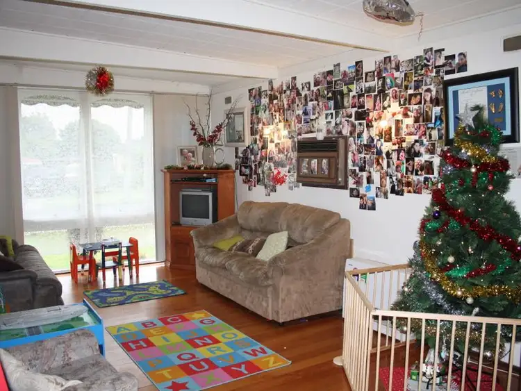 Seventh view of Homely house listing, 13 Dahlsen Crescent, Bairnsdale VIC 3875