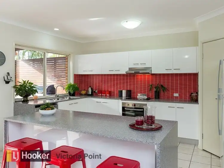 Second view of Homely house listing, 5 Elliott Court, Victoria Point QLD 4165