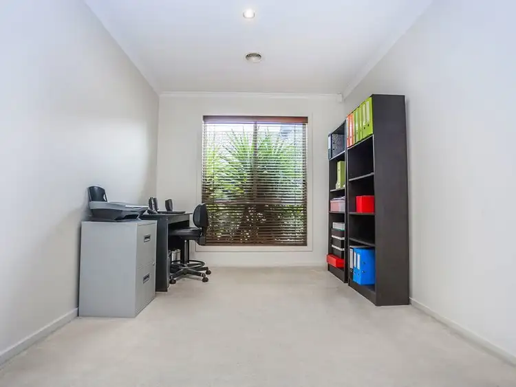 Sixth view of Homely house listing, 37 Creighton Way, Craigieburn VIC 3064