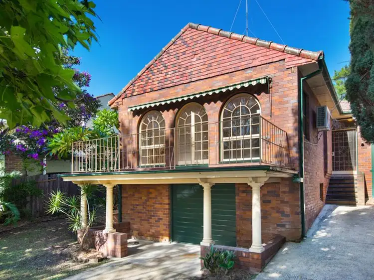27 Mt William Street, Gordon NSW 2072