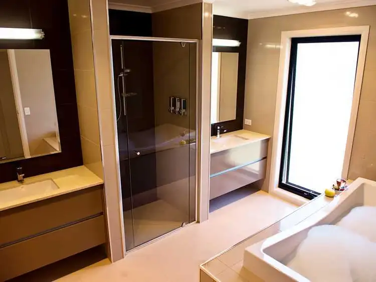 Seventh view of Homely house listing, 3 Village Court, Echuca VIC 3564