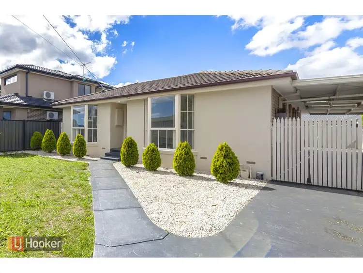 Second view of Homely house listing, 75 Langdon Circuit, Craigieburn VIC 3064