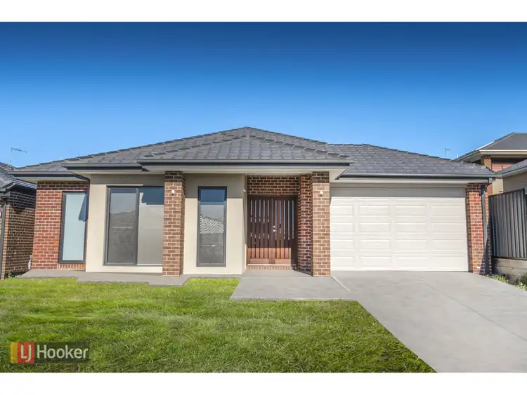 Main view of Homely house listing, 4 Montalto Street, Craigieburn VIC 3064