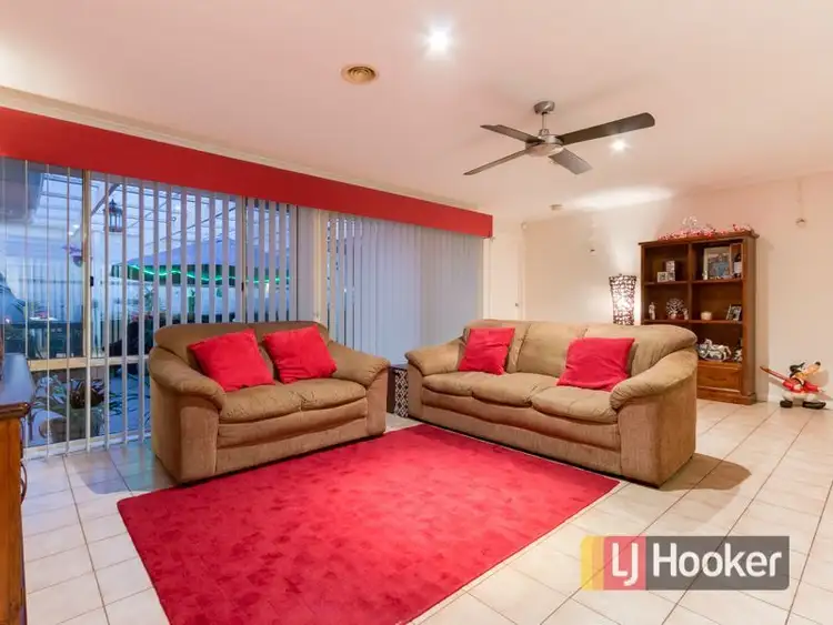 Fifth view of Homely house listing, 53 Bemersyde Drive, Berwick VIC 3806