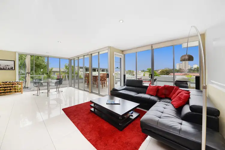 9/233 Cope Street, Waterloo NSW 2017