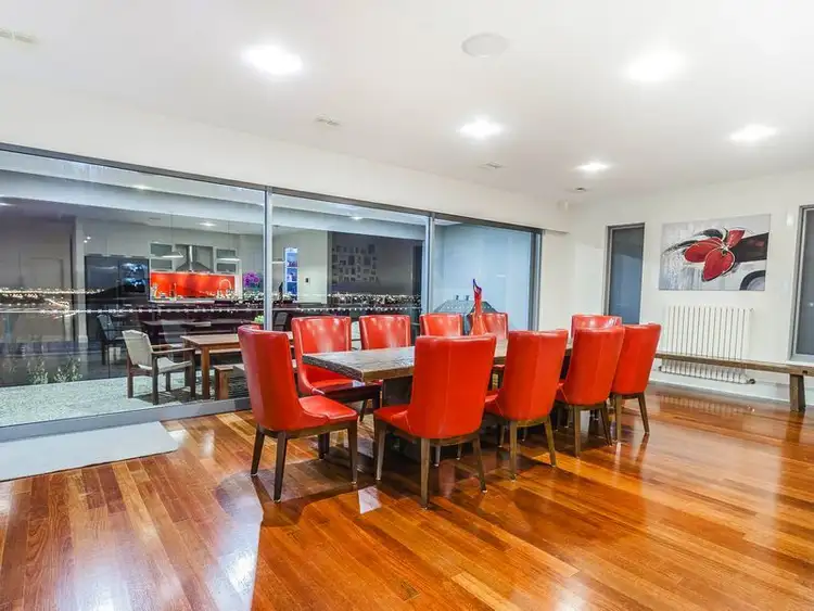 Fifth view of Homely house listing, 19 Parkside Rise, Craigieburn VIC 3064