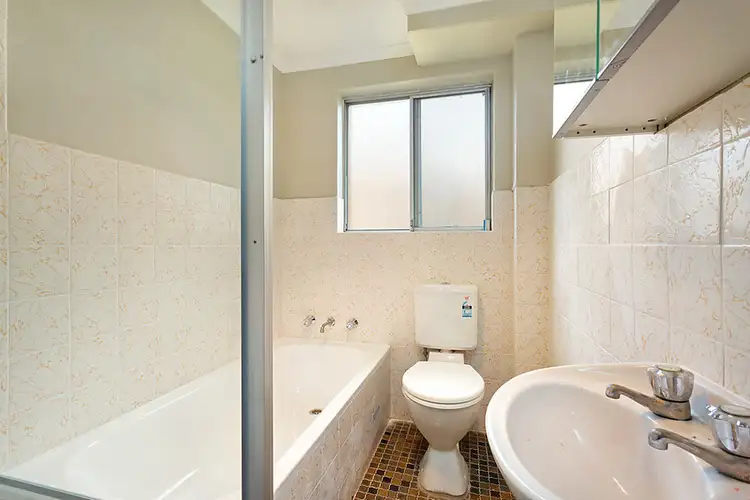 Sixth view of Homely apartment listing, 3/10-14 Queens Avenue, Parramatta NSW 2150
