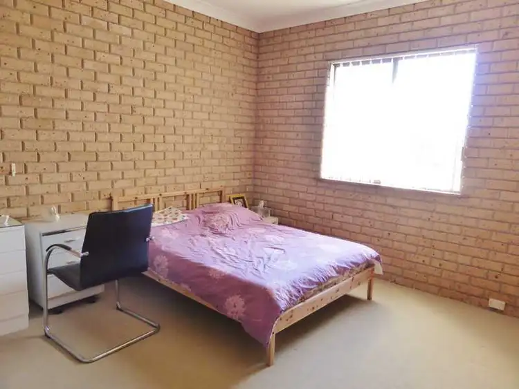 Fourth view of Homely unit listing, 2/62 Manning Street, Tuncurry NSW 2428