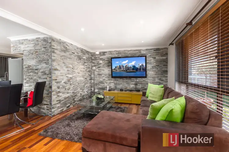 Second view of Homely villa listing, 6/6 Woodvale Close, Plumpton NSW 2761
