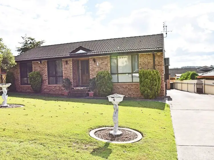 4 Fairchild Street, Raymond Terrace NSW 2324
