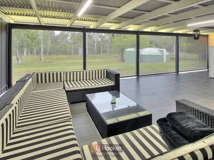 174 Merluna Road, Park Ridge South QLD 4125