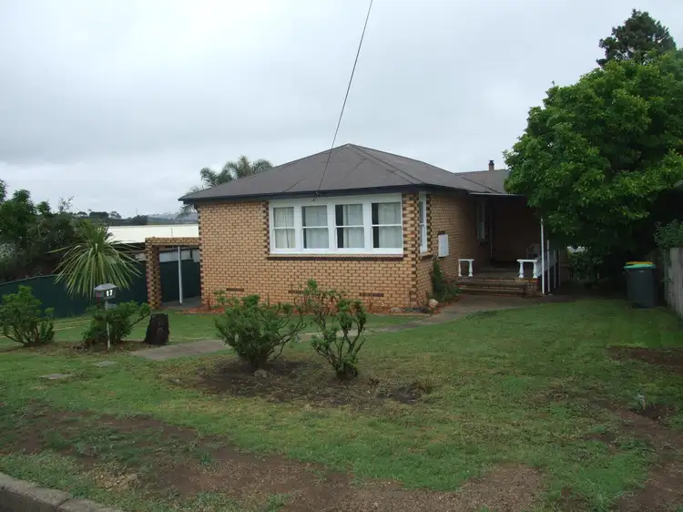 17 Mecklenberg Street, Bega NSW 2550