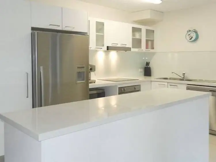 Sixth view of Homely unit listing, 5/1976 Gold Coast Highway, Miami QLD 4220
