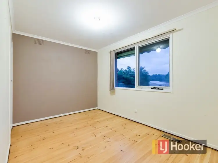 Seventh view of Homely house listing, 11 Thwaites Road, Pakenham VIC 3810