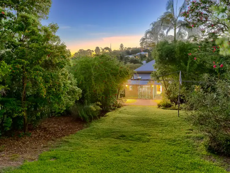 41 Barwood Street, Newmarket QLD 4051