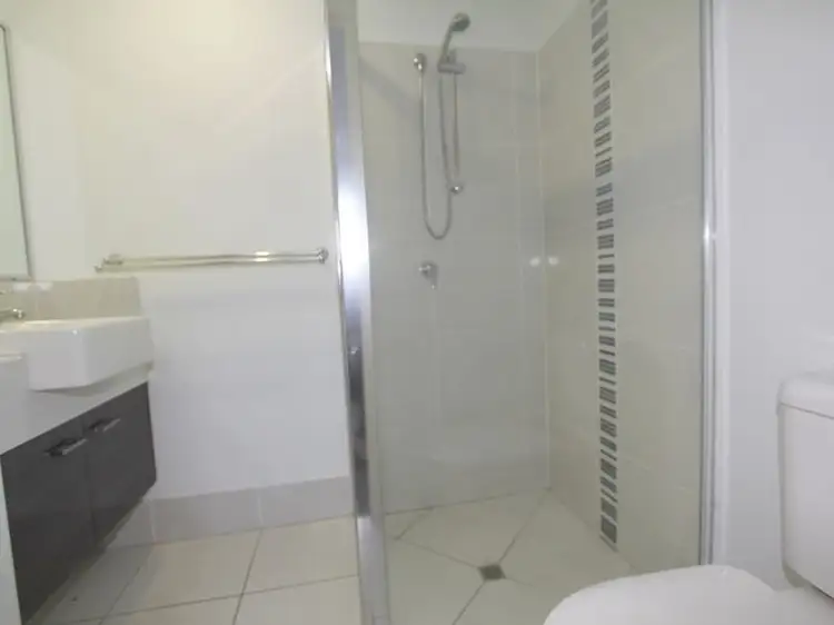 Fifth view of Homely unit listing, 14/8 Hillcrest Street, Emerald QLD 4720