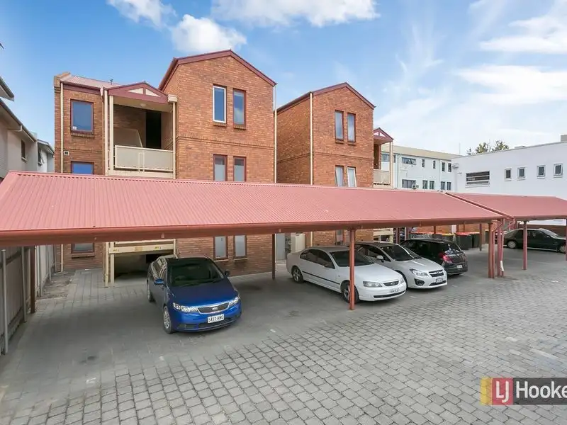 Main view of Homely unit listing, 9/11 Royal Place, Adelaide SA 5000