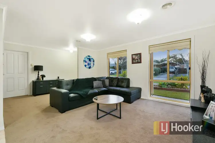 Fifth view of Homely house listing, 3 Darvell Court, Pakenham VIC 3810