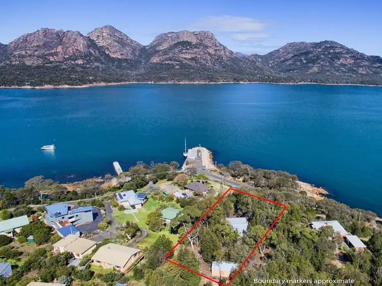 111 Esplanade, Coles Bay TAS 7215