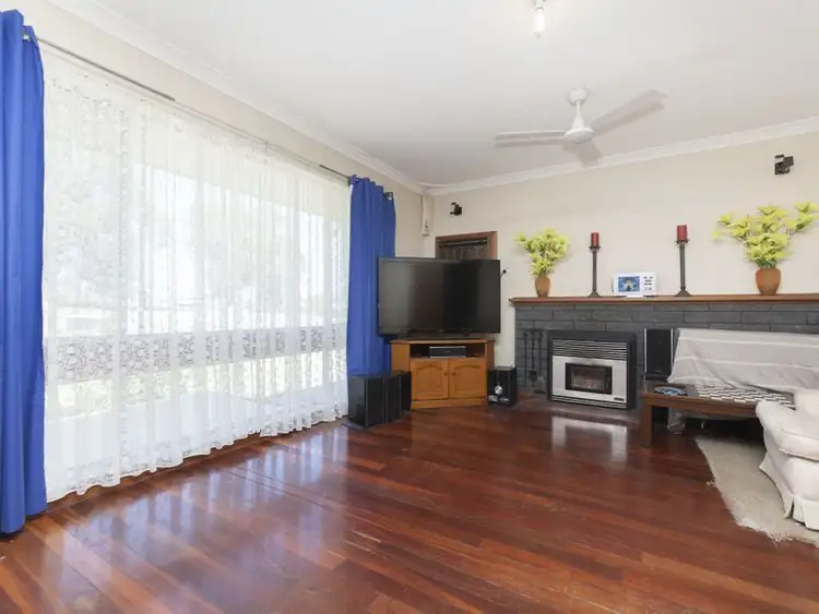 Seventh view of Homely house listing, 9 Dargin Place, Orelia WA 6167