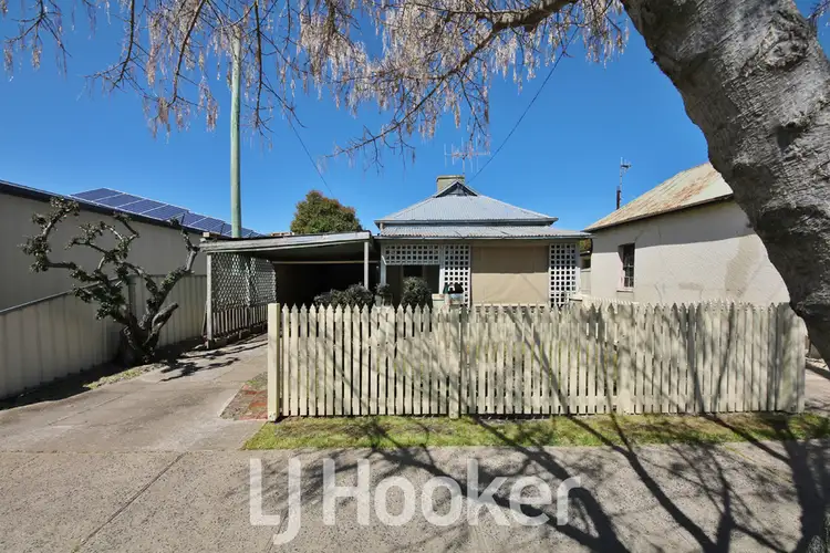 128 Bentinck Street, Bathurst NSW 2795