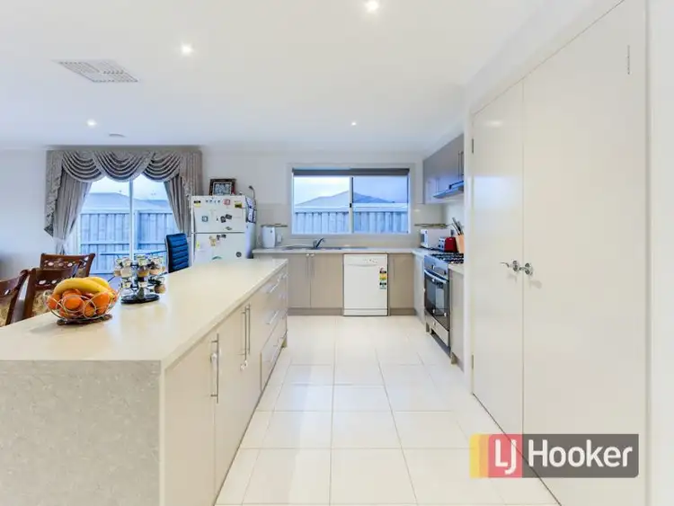 Fifth view of Homely house listing, 1 Pengana Way, Cranbourne West VIC 3977