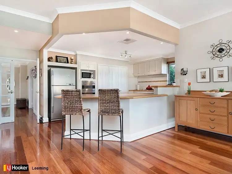 Fifth view of Homely house listing, 6 Smokewood Place, Leeming WA 6149