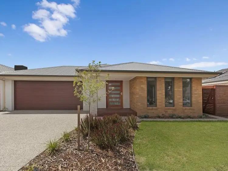 11 Fairhaven Avenue, Beveridge VIC 3753