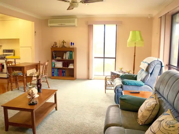 Fifth view of Homely house listing, 1/4 Oak Street, Sale VIC 3850