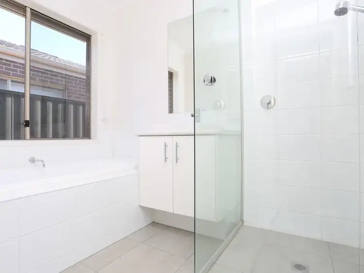 Fifth view of Homely house listing, 4 Elegante Street, Point Cook VIC 3030