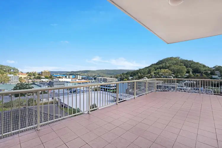 17/145 Faunce Street, Gosford NSW 2250