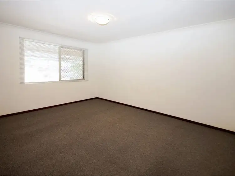 Fifth view of Homely semi-detached listing, 36 Fieldgate Square, Balga WA 6061