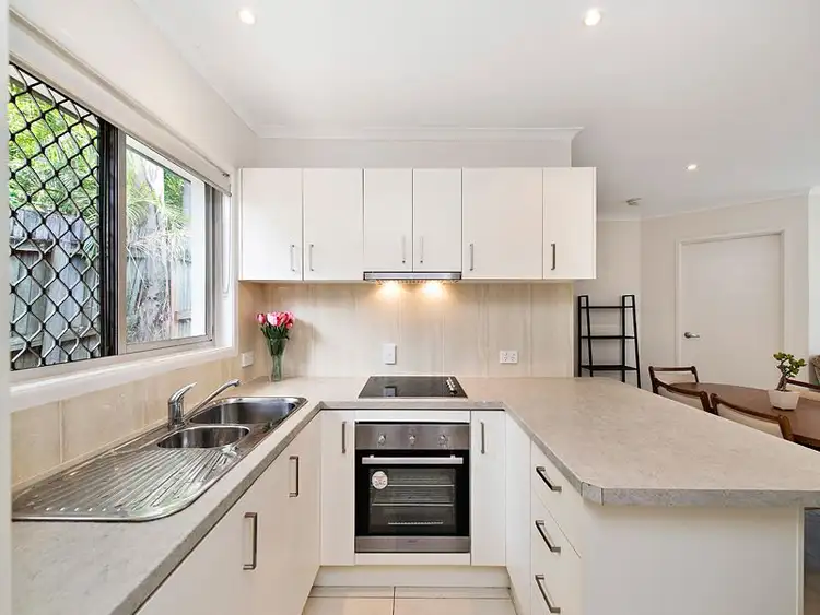 Third view of Homely unit listing, 4/25 Westerham Street, Taringa QLD 4068