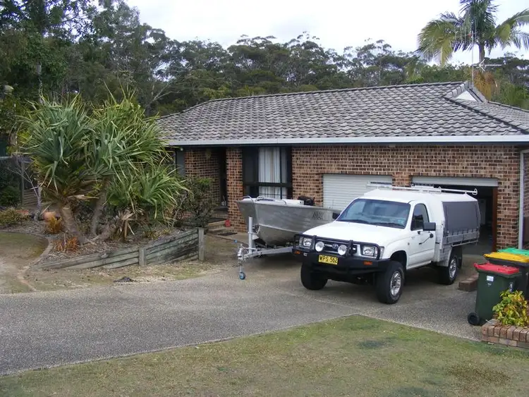 15 Crystal Place, South West Rocks NSW 2431