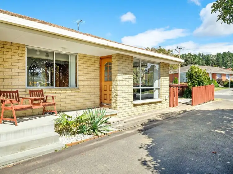 Unit 1/4 Corina Place, Kingston TAS 7050