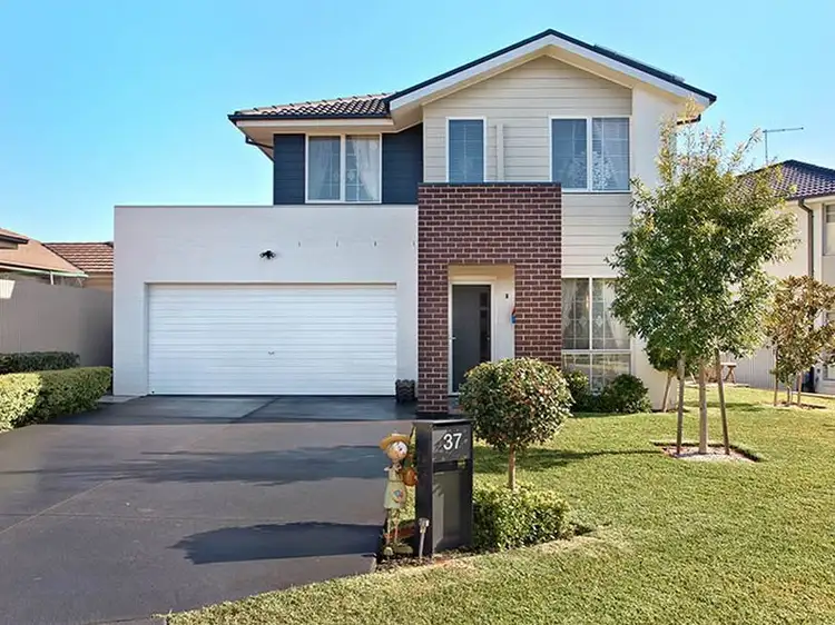 37 Grenada Road, Glenfield NSW 2167