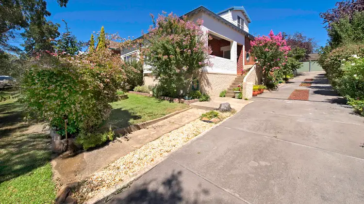 27 Shaw Street, Yass NSW 2582