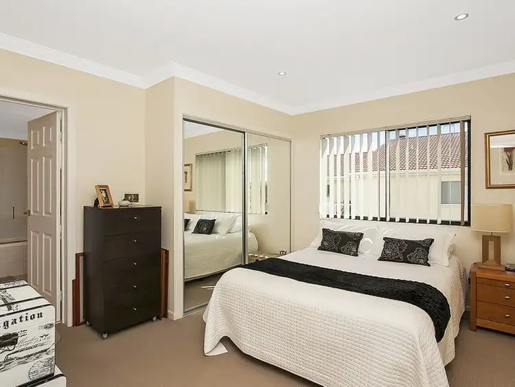 Seventh view of Homely unit listing, 5/14 Little Norman Street, Southport QLD 4215